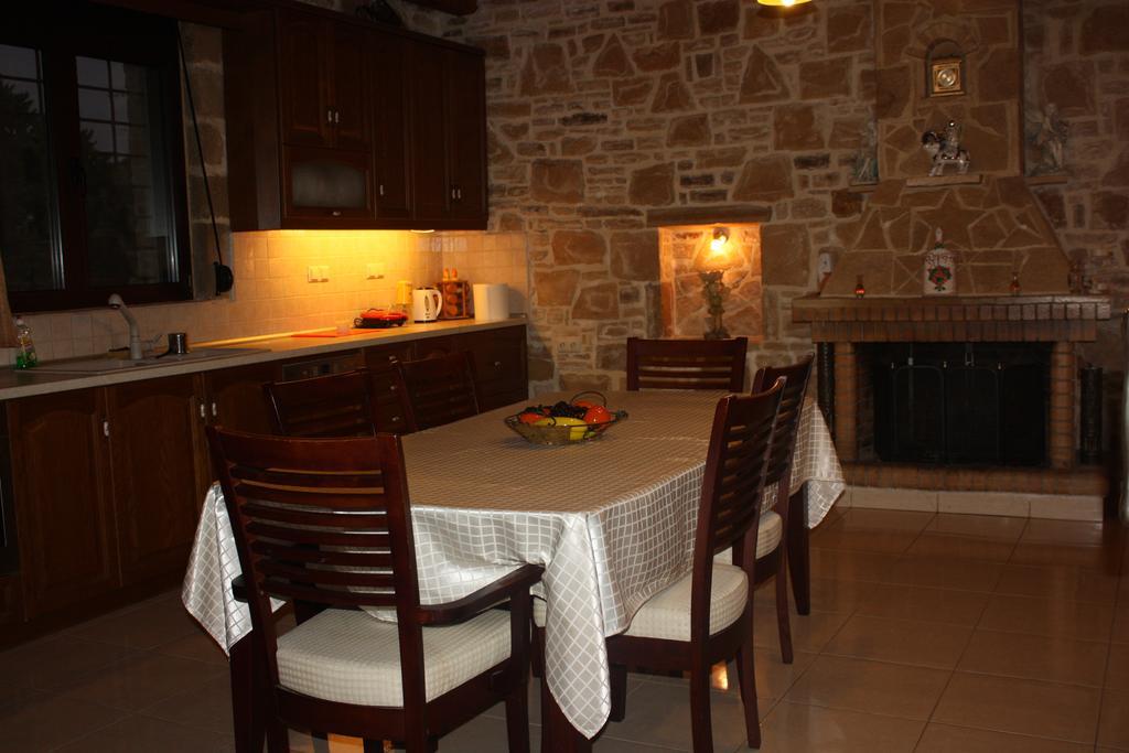 Villa Fabrika Vori Luaran gambar